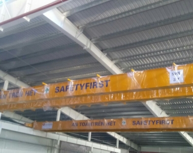 CÁCH PHÂN BIỆT CẦU TRỤC VÀ CỔNG TRỤC